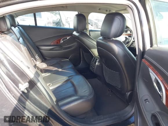 ✅ 2013 Buick LaCrosse Leather • VIN: 1G4GC5E35DF294922 • Lot: 43706320. Listed on IAAI with 98,392 mi. Free auction sales archive from the USA and detailed vehicle history report at DreamBid. Image 8.