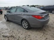 ✅ 2012 Hyundai Sonata SE • VIN: 5NPEC4AC2CH471619 • Lot: 80936065. Listed on Copart with 93,442 mi. Free auction sales archive from the USA and detailed vehicle history report at DreamBid. Image 2.