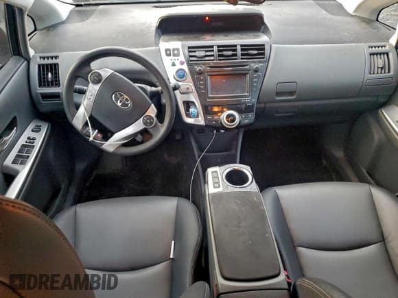 ✅ 2012 Toyota Prius Three • VIN: JTDZN3EUXC3156944 • Лот: 93740205. Опубликован ранее на Copart с пробегом 169 379 миль. Бесплатный доступ к архиву аукционных продаж из США и подробный отчёт об истории автомобиля на DreamBid. Изображение 8.