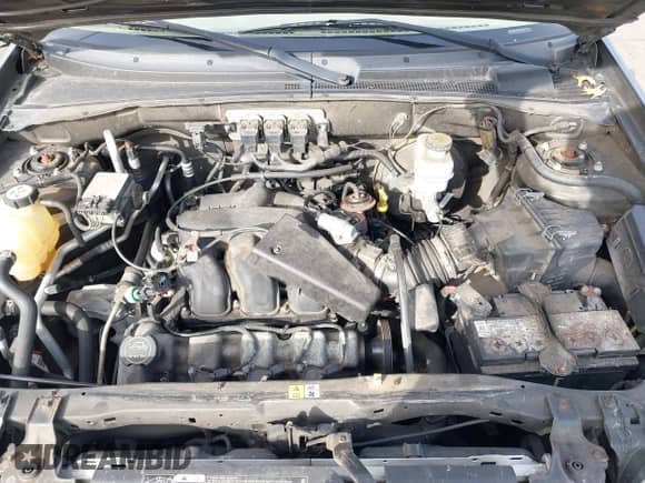 2006 Mercury Mariner Luxury с VIN 4M2YU57136DJ05176, выставлен на аукционе IAAI как лот 41499648 с пробегом 152 185 миль миль и . История ставок и продаж доступна на DreamBid. Изображение 10.