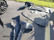 ✅ 2024 Tesla Model Y Performance • VIN: 7SAYGDEF7RF042587 • Lot: 43546539. Wystawiony na IAAI z przebiegiem 18 311 mil. Bezpłatny archiwum sprzedaży aukcyjnych z USA i szczegółowy raport historii pojazdu na DreamBid. Zdjęcie 12.