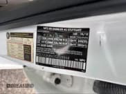 ✅ 2013 Mercedes-Benz GLK 350 • VIN: WDCGG8JB6DG028868 • Лот: 43887845. Опубликован ранее на IAAI с пробегом 156 863 миль. Бесплатный доступ к архиву аукционных продаж из США и подробный отчёт об истории автомобиля на DreamBid. Изображение 9.