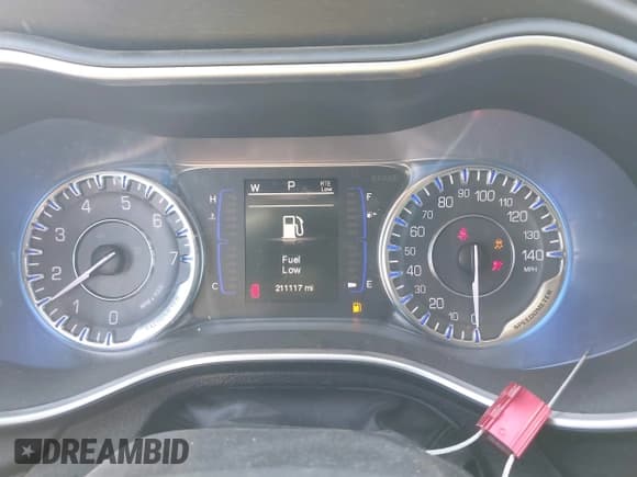 ✅ 2015 Chrysler 200 Limited • VIN: 1C3CCCAB0FN635158 • Lot: 43517278. Listed on IAAI with 211,117 mi. Free auction sales archive from the USA and detailed vehicle history report at DreamBid. Image 7.