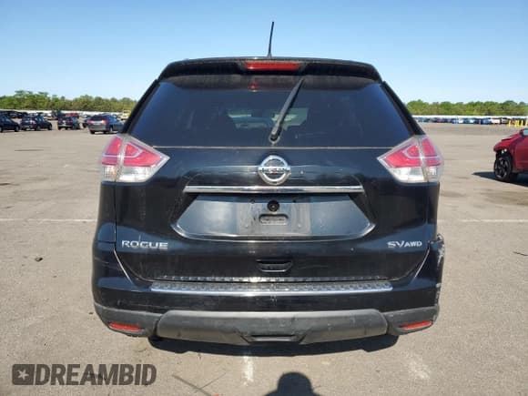 ✅ 2015 Nissan Rogue S • VIN: KNMAT2MV4FP592600 • Lot: 57871755. Wystawiony na Copart z przebiegiem 293 076 mil. Bezpłatny archiwum sprzedaży aukcyjnych z USA i szczegółowy raport historii pojazdu na DreamBid. Zdjęcie 6.