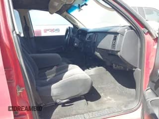 ✅ 2003 Dodge Dakota Sport • VIN: 1D7HL38X63S362491 • Lot: 41642370. Wystawiony na IAAI z przebiegiem 299 300 mil. Bezpłatny archiwum sprzedaży aukcyjnych z USA i szczegółowy raport historii pojazdu na DreamBid. Zdjęcie 5.