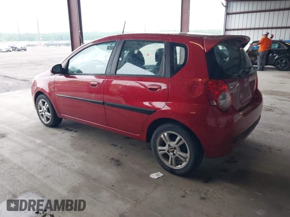 ✅ 2011 Chevrolet Aveo 2LT • VIN: KL1TG6DE1BB133821 • Lot: 42238620. Wystawiony na IAAI z przebiegiem 158 225 mil. Bezpłatny archiwum sprzedaży aukcyjnych z USA i szczegółowy raport historii pojazdu na DreamBid. Zdjęcie 3.