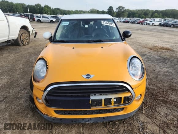 ✅ 2017 MINI Hardtop 4 Door Cooper • VIN: WMWXU1C33H2F78947 • Лот: 82020245. Опубликован ранее на Copart с пробегом 38 191 миль. Бесплатный доступ к архиву аукционных продаж из США и подробный отчёт об истории автомобиля на DreamBid. Изображение 5.