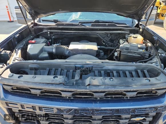 ✅ 2020 Chevrolet Silverado 2500HD Custom • VIN: 1GC4YME71LF309033 • Лот: 80060175. Опубликован ранее на Copart с пробегом 74 449 миль. Бесплатный доступ к архиву аукционных продаж из США и подробный отчёт об истории автомобиля на DreamBid. Изображение 11.