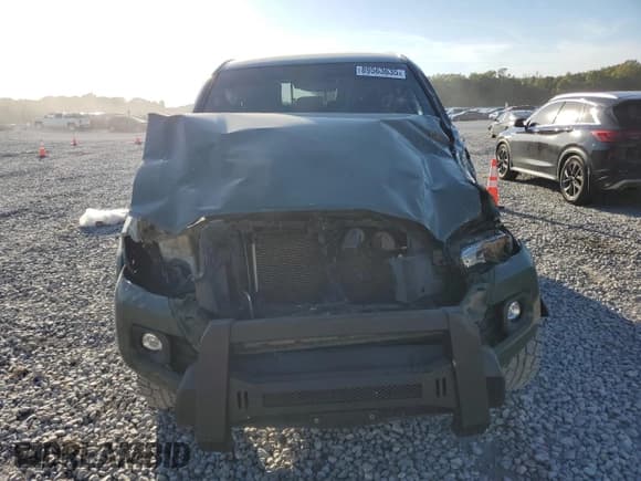 ✅ 2021 Toyota Tacoma TRD Off Road • VIN: 3TMCZ5AN1MM418130 • Lot: 89563635. Wystawiony na Copart z przebiegiem 110 538 mil. Bezpłatny archiwum sprzedaży aukcyjnych z USA i szczegółowy raport historii pojazdu na DreamBid. Zdjęcie 5.