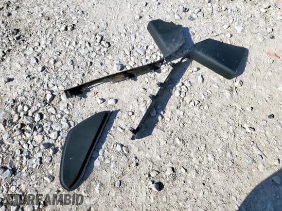 ✅ 2018 Ram 1500 Lone Star • VIN: 1C6RR6LT7JS221890 • Lot: 67086915. Listed on Copart with 128,498 mi. Free auction sales archive from the USA and detailed vehicle history report at DreamBid. Image 12.