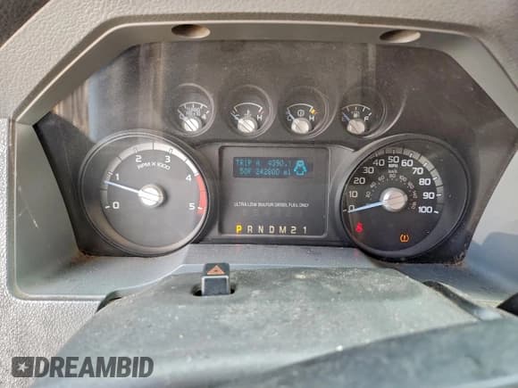 ✅ 2013 Ford F-250 XLT • VIN: 1FT7W2BT7DEA75805 • Лот: 94192935. Опубликован ранее на Copart с пробегом 242 800 миль. Бесплатный доступ к архиву аукционных продаж из США и подробный отчёт об истории автомобиля на DreamBid. Изображение 9.