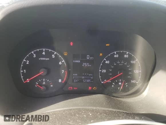 2021 Hyundai Accent SE z VIN 3KPC24A6XME135212, wystawiony jako Copart lot #68827703 z przebiegiem 52 385 mil mil oraz . Historia ofert i sprzedaży dostępna na DreamBid. Obrazek 9.