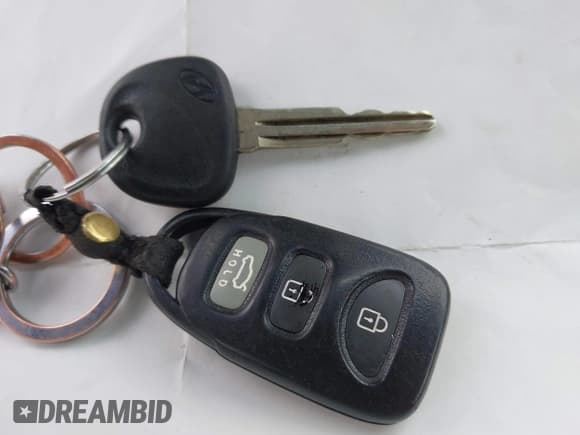 ✅ 2010 Hyundai Genesis Coupe • VIN: KMHHT6KD1AU041725 • Lot: 42045148. Wystawiony na IAAI z przebiegiem 183 932 mil. Bezpłatny archiwum sprzedaży aukcyjnych z USA i szczegółowy raport historii pojazdu na DreamBid. Zdjęcie 11.