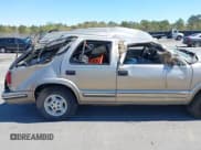 ✅ 1999 Chevrolet Blazer Trailblazer • VIN: 1GNDT13W4X2162282 • Lot: 41863705. Wystawiony na IAAI z przebiegiem 220 358 mil. Bezpłatny archiwum sprzedaży aukcyjnych z USA i szczegółowy raport historii pojazdu na DreamBid. Zdjęcie 6.