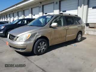 2007 Hyundai Entourage GLS z VIN KNDMC233376024777, wystawiony jako Copart lot #71625235 z przebiegiem 221 868 mil mil oraz Szkoda całkowita • Salvage title. Historia ofert i sprzedaży dostępna na DreamBid. Obrazek 1.