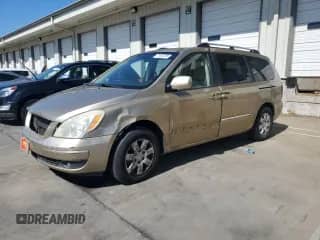 2007 Hyundai Entourage GLS z VIN KNDMC233376024777, wystawiony jako Copart lot #71625235 z przebiegiem 221 868 mil mil oraz Szkoda całkowita • Salvage title. Historia ofert i sprzedaży dostępna na DreamBid. Obrazek 1.