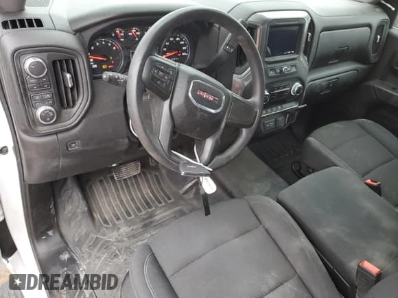 ✅ 2024 GMC Sierra 1500 • VIN: 3GTNUAED8RG389622 • Лот: 49223865. Опубликован ранее на Copart с пробегом 9 783 миль. Бесплатный доступ к архиву аукционных продаж из США и подробный отчёт об истории автомобиля на DreamBid. Изображение 8.