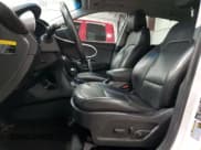 ✅ 2017 Hyundai Santa Fe Ultimate • VIN: 5XYZWDLA9HG481521 • Лот: 42129014. Опубликован ранее на Copart с пробегом 111 079 миль. Бесплатный доступ к архиву аукционных продаж из США и подробный отчёт об истории автомобиля на DreamBid. Изображение 7.