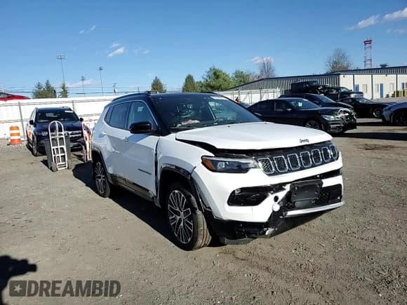 ✅ 2023 Jeep Compass Limited • VIN: 3C4NJDCN7PT516628 • Лот: 92649275. Опубликован ранее на Copart с пробегом 10 074 миль. Бесплатный доступ к архиву аукционных продаж из США и подробный отчёт об истории автомобиля на DreamBid. Изображение 14.