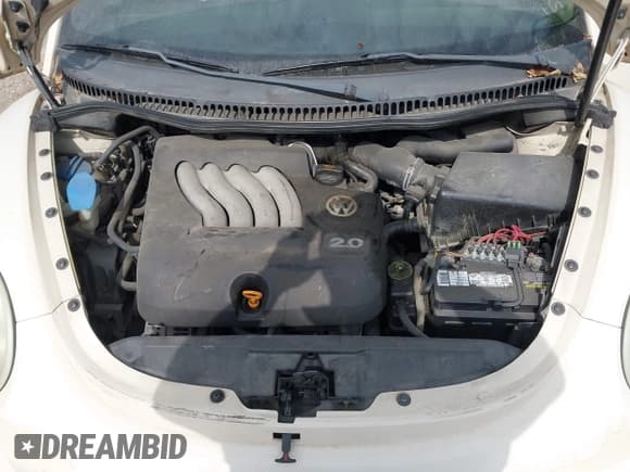 ✅ 2005 Volkswagen Beetle GLS • VIN: 3VWCM31Y35M315173 • Lot: 43537168. Wystawiony na IAAI z przebiegiem 112 090 mil. Bezpłatny archiwum sprzedaży aukcyjnych z USA i szczegółowy raport historii pojazdu na DreamBid. Zdjęcie 10.