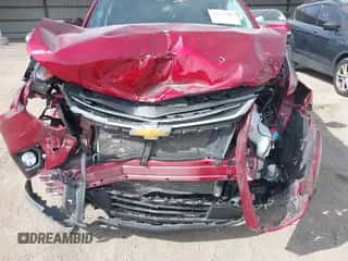 2021 Chevrolet Traverse LT Cloth z VIN 1GNEVGKW6MJ240355, wystawiony jako IAAI lot #43337703 z przebiegiem 38 563 mil mil oraz . Historia ofert i sprzedaży dostępna na DreamBid. Obrazek 6.