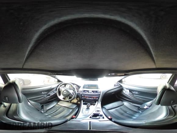 ✅ 2013 BMW 6 Series 650i xDrive • VIN: WBAYM1C58DDZ02668 • Lot: 41986512. Wystawiony na IAAI z przebiegiem 77 302 mil. Bezpłatny archiwum sprzedaży aukcyjnych z USA i szczegółowy raport historii pojazdu na DreamBid. Zdjęcie 18.