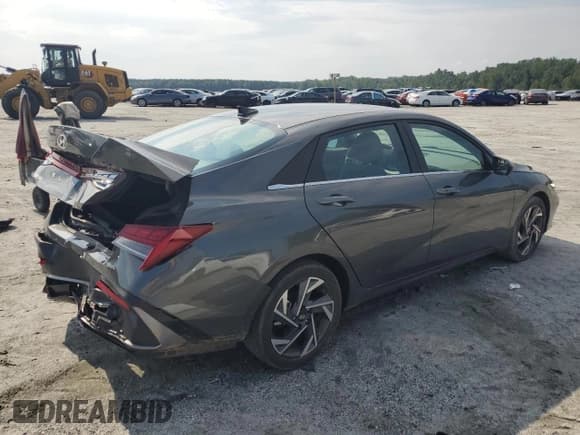 ✅ 2024 Hyundai Elantra SEL • VIN: KMHLS4DG3RU672660 • Lot: 69062105. Listed on Copart with 29,733 mi. Free auction sales archive from the USA and detailed vehicle history report at DreamBid. Image 3.