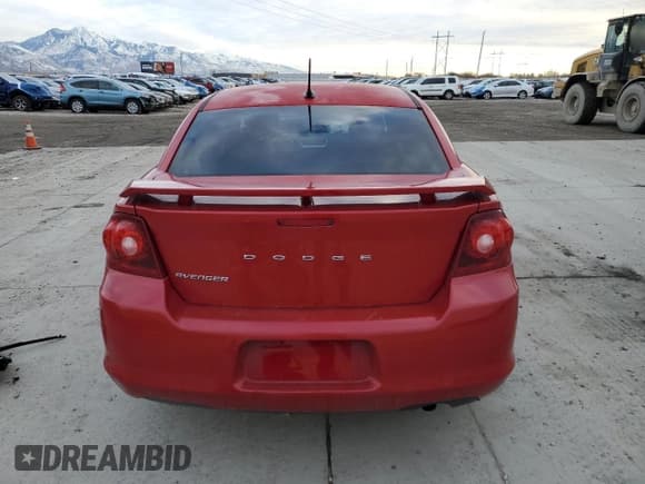 ✅ 2014 Dodge Avenger SXT • VIN: 1C3CDZCB0EN121077 • Лот: 87765225. Опубликован ранее на Copart с пробегом Не указан. Бесплатный доступ к архиву аукционных продаж из США и подробный отчёт об истории автомобиля на DreamBid. Изображение 6.