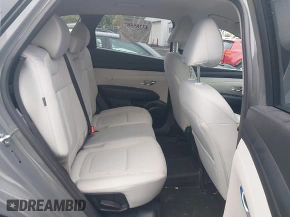 ✅ 2025 Hyundai Tucson SEL • VIN: 5NMJBCDE3SH460763 • Lot: 43285587. Wystawiony na IAAI z przebiegiem 13 251 mil. Bezpłatny archiwum sprzedaży aukcyjnych z USA i szczegółowy raport historii pojazdu na DreamBid. Zdjęcie 8.