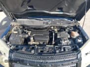 ✅ 2005 Chevrolet Equinox LT • VIN: 2CNDL73FX56119542 • Lot: 43664171. Wystawiony na IAAI z przebiegiem 213 535 mil. Bezpłatny archiwum sprzedaży aukcyjnych z USA i szczegółowy raport historii pojazdu na DreamBid. Zdjęcie 10.