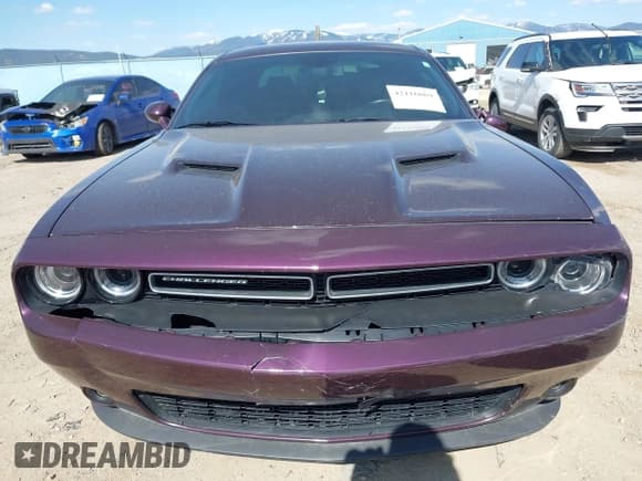 ✅ 2022 Dodge Challenger SXT • VIN: 2C3CDZGG7NH234412 • Lot: 42116869. Listed on IAAI with 61,853 mi. Free auction sales archive from the USA and detailed vehicle history report at DreamBid. Image 13.
