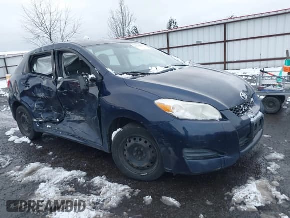 ✅ 2009 Toyota Matrix S • VIN: 2T1LE40E69C008365 • Lot: 43793023. Wystawiony na IAAI z przebiegiem 128 462 mil. Bezpłatny archiwum sprzedaży aukcyjnych z USA i szczegółowy raport historii pojazdu na DreamBid. Zdjęcie 1.