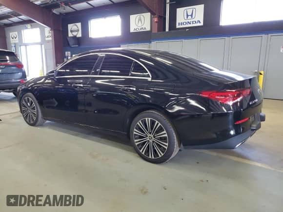 2022 Mercedes-Benz CLA 250 z VIN W1K5J4GB4NN290437, wystawiony jako Copart lot #63054925 z przebiegiem 63 580 mil mil oraz Szkoda całkowita • Salvage title. Historia ofert i sprzedaży dostępna na DreamBid. Obrazek 2.