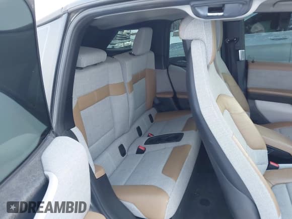 ✅ 2015 BMW i3 • VIN: WBY1Z2C54FV287382 • Lot: 43615014. Listed on IAAI with 60,521 mi. Free auction sales archive from the USA and detailed vehicle history report at DreamBid. Image 8.