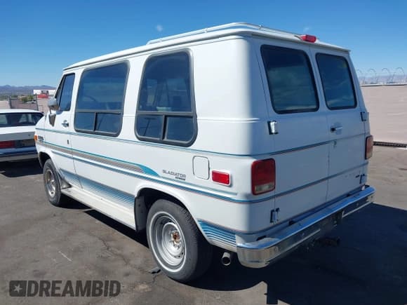 ✅ 1995 Chevrolet Chevy Van • VIN: 1GBEG25Z7SF113159 • Лот: 43169429. Опубликован ранее на IAAI с пробегом 138 859 миль. Бесплатный доступ к архиву аукционных продаж из США и подробный отчёт об истории автомобиля на DreamBid. Изображение 3.