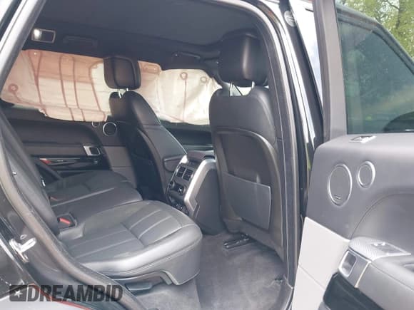 ✅ 2020 Land Rover Range Rover Sport HST • VIN: SALWS2RU7LA748953 • Lot: 42222356. Listed on IAAI with 63,325 mi. Free auction sales archive from the USA and detailed vehicle history report at DreamBid. Image 8.