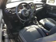 ✅ 2018 MINI Convertible Cooper • VIN: WMWWG5C53J3D01291 • Lot: 67793715. Wystawiony na Copart z przebiegiem 60 892 mil. Bezpłatny archiwum sprzedaży aukcyjnych z USA i szczegółowy raport historii pojazdu na DreamBid. Zdjęcie 8.