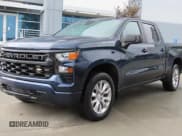 ✅ 2023 Chevrolet Silverado 1500 Custom • VIN: 3GCPABEK4PG182678 • Лот: 93682165. Опубликован ранее на Copart с пробегом 45 999 миль. Бесплатный доступ к архиву аукционных продаж из США и подробный отчёт об истории автомобиля на DreamBid. Изображение 2.