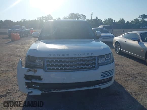 ✅ 2017 Land Rover Range Rover • VIN: SALGS2FE6HA323295 • Lot: 42837116. Wystawiony na IAAI z przebiegiem 96 340 mil. Bezpłatny archiwum sprzedaży aukcyjnych z USA i szczegółowy raport historii pojazdu na DreamBid. Zdjęcie 12.