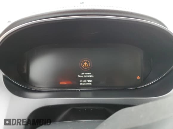 ✅ 2018 Jaguar E-Pace SE • VIN: SADFP2FX1J1Z05630 • Лот: 51557053. Опубликован ранее на Copart с пробегом 66 858 миль. Бесплатный доступ к архиву аукционных продаж из США и подробный отчёт об истории автомобиля на DreamBid. Изображение 9.