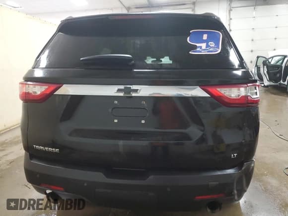 ✅ 2019 Chevrolet Traverse LT Cloth • VIN: 1GNERGKWXKJ261615 • Lot: 80991005. Wystawiony na Copart z przebiegiem 88 063 mil. Bezpłatny archiwum sprzedaży aukcyjnych z USA i szczegółowy raport historii pojazdu na DreamBid. Zdjęcie 6.