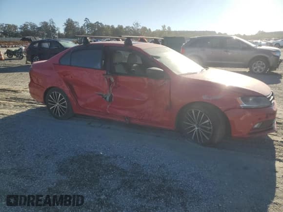 ✅ 2016 Volkswagen Jetta Sport • VIN: 3VWD17AJ3GM336731 • Lot: 87431495. Listed on Copart with 187,469 mi. Free auction sales archive from the USA and detailed vehicle history report at DreamBid. Image 4.