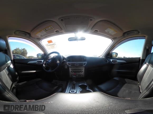 ✅ 2020 Nissan Pathfinder SL • VIN: 5N1DR2CM7LC612874 • Лот: 43015937. Опубликован ранее на IAAI с пробегом 111 018 миль. Бесплатный доступ к архиву аукционных продаж из США и подробный отчёт об истории автомобиля на DreamBid. Изображение 19.