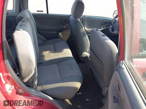 1999 Chevrolet Tracker с VIN 2CNBJ13C8X6932848, выставлен на аукционе IAAI как лот 42927462 с пробегом Не указан миль и . История ставок и продаж доступна на DreamBid. Изображение 8.