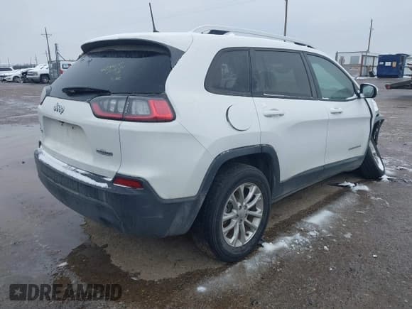 ✅ 2021 Jeep Cherokee Latitude • VIN: 1C4PJMCB8MD125181 • Lot: 41273576. Listed on IAAI with 47,550 mi. Free auction sales archive from the USA and detailed vehicle history report at DreamBid. Image 4.