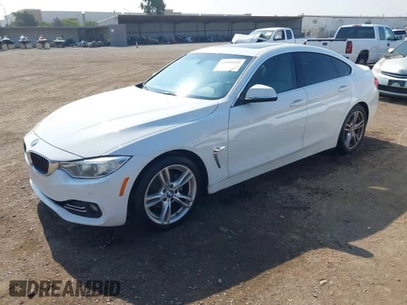 ✅ 2015 BMW 4 Series 428i • VIN: WBA4A9C52FGL86704 • Lot: 42959252. Listed on IAAI with 110,395 mi. Free auction sales archive from the USA and detailed vehicle history report at DreamBid. Image 17.
