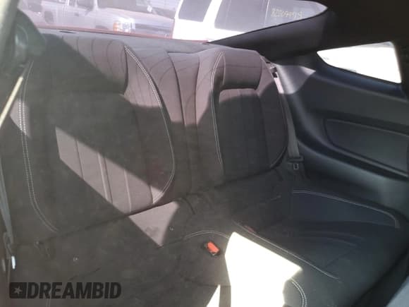 ✅ 2021 Ford Mustang GT Premium • VIN: 1FA6P8CF7M5153574 • Lot: 85102535. Wystawiony na Copart z przebiegiem 44 377 mil. Bezpłatny archiwum sprzedaży aukcyjnych z USA i szczegółowy raport historii pojazdu na DreamBid. Zdjęcie 10.