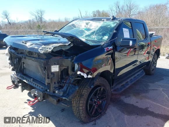 ✅ 2022 Chevrolet Silverado 1500 LT Trail Boss • VIN: 3GCUDFED3NG621160 • Lot: 41711947. Wystawiony na IAAI z przebiegiem 49 383 mil. Bezpłatny archiwum sprzedaży aukcyjnych z USA i szczegółowy raport historii pojazdu na DreamBid. Zdjęcie 2.