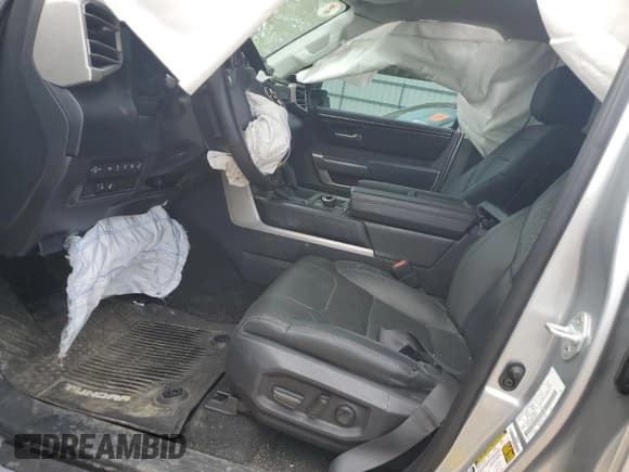 ✅ 2023 Toyota Tundra SR5 • VIN: 5TFLA5AB8PX028699 • Лот: 50719305. Опубликован ранее на Copart с пробегом 51 367 миль. Бесплатный доступ к архиву аукционных продаж из США и подробный отчёт об истории автомобиля на DreamBid. Изображение 7.