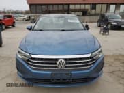 ✅ 2019 Volkswagen Jetta S • VIN: 3VWC57BU7KM191260 • Lot: 52192645. Listed on Copart with 105,293 mi. Free auction sales archive from the USA and detailed vehicle history report at DreamBid. Image 5.